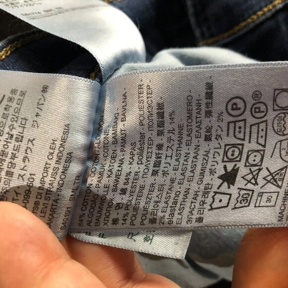 Levi's Arcade Night Dark Wash 311 Shaping Skinny Jeans size 30 - Picture 13 of 16